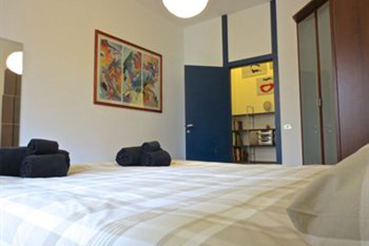Room 22 of 49