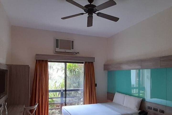 Room 18 of 96