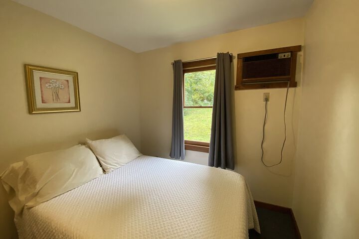 Room 39 of 342