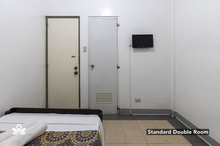 Room 7 of 24