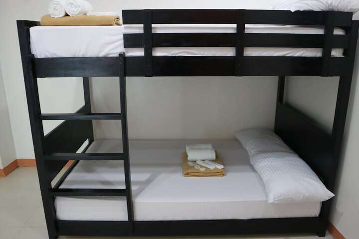 Room 12 of 49