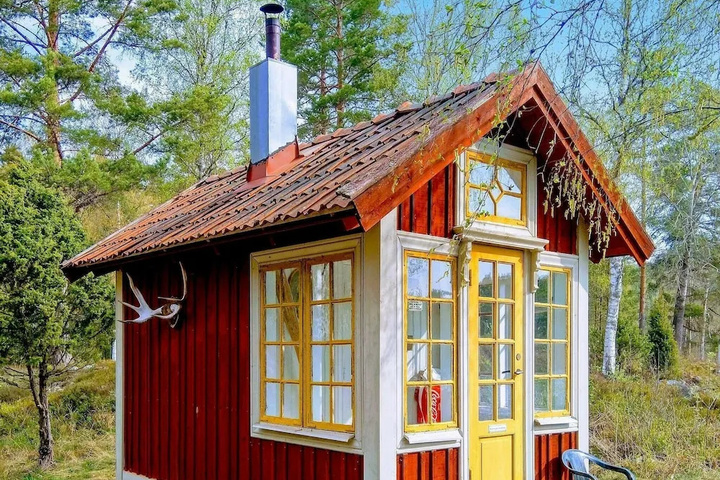 6 Person Holiday Home in Motala