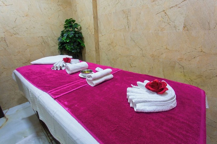 Spa 21 of 27