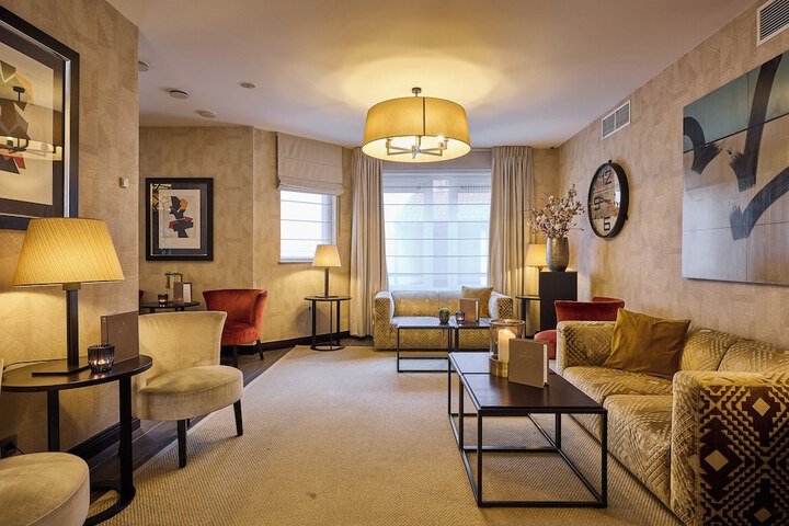 Lobby Entry