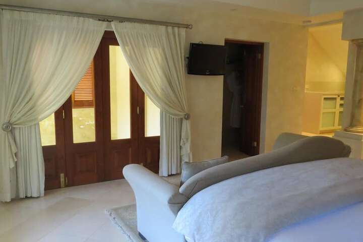 Room 25 of 67