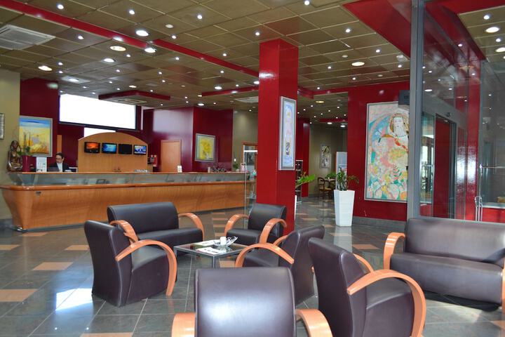 Hotel Interior 3 of 91