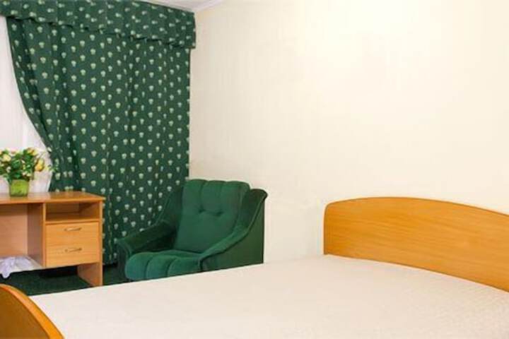 Room 11 of 46