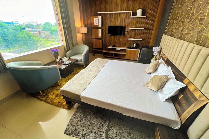Room 22 of 54