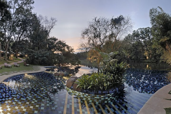 Pool 20 of 41