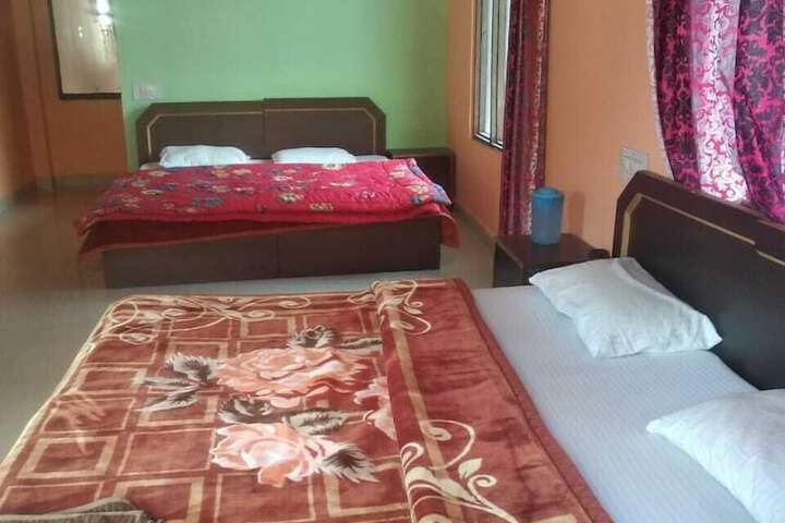 Room 6 of 34