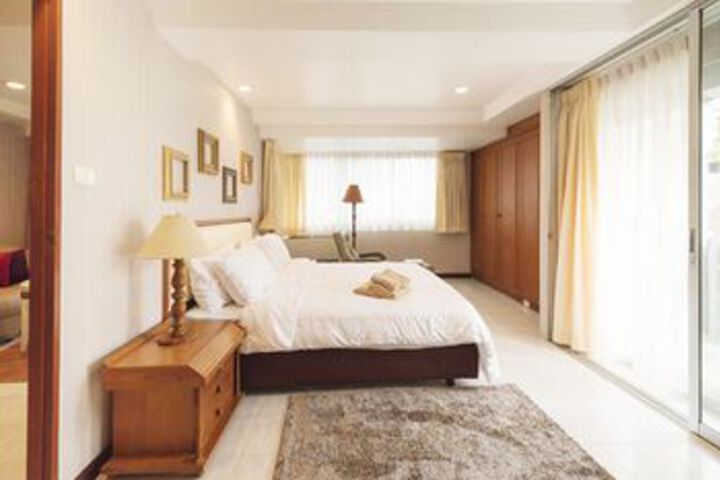 Prima Sathorn by Favstay