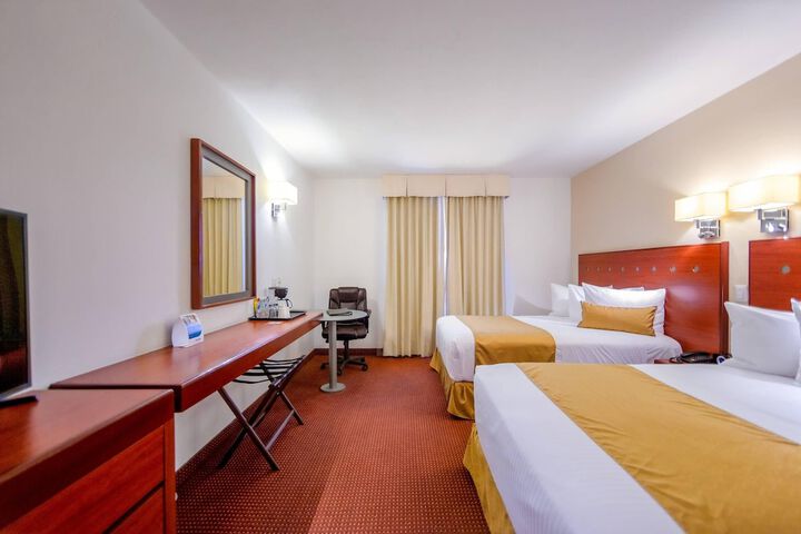 Room 9 of 56
