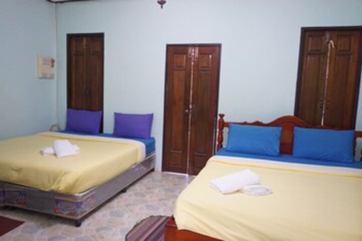 Room 17 of 25
