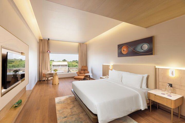 Room 8 of 26