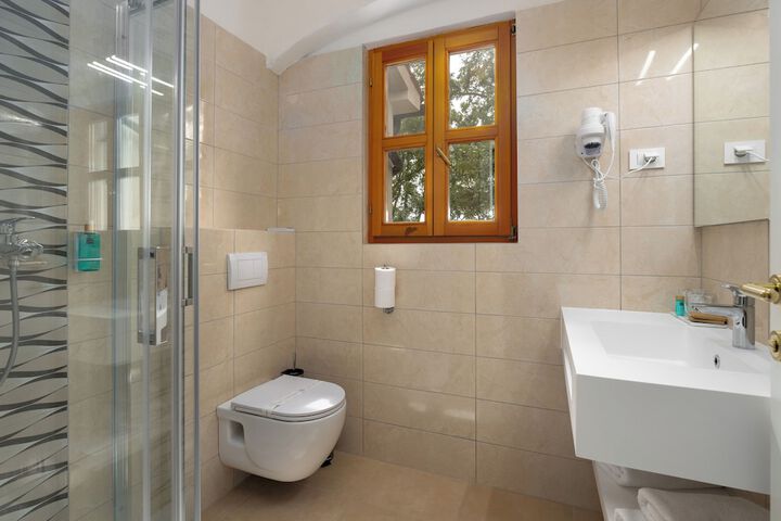 Bathroom Interior Photo