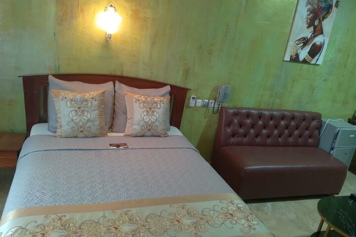 Room 22 of 58