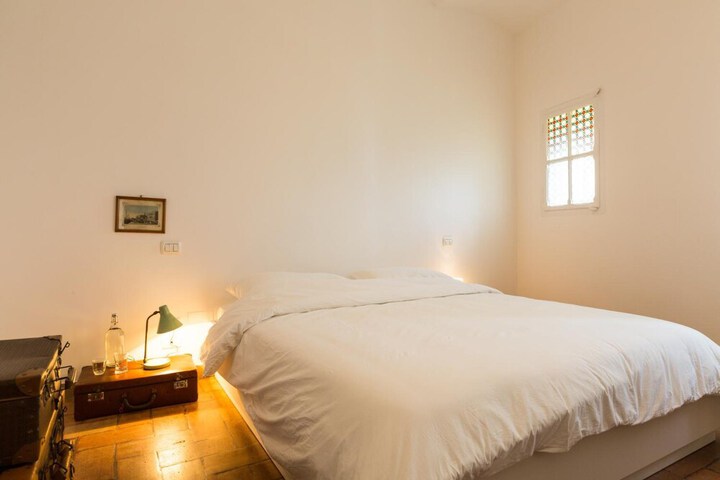 Room 17 of 56