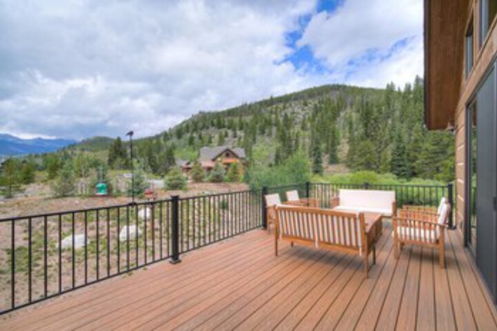 Terrace/Patio 14 of 141