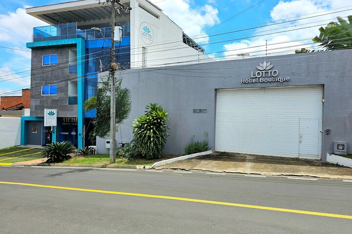 Hotel 58 of 58