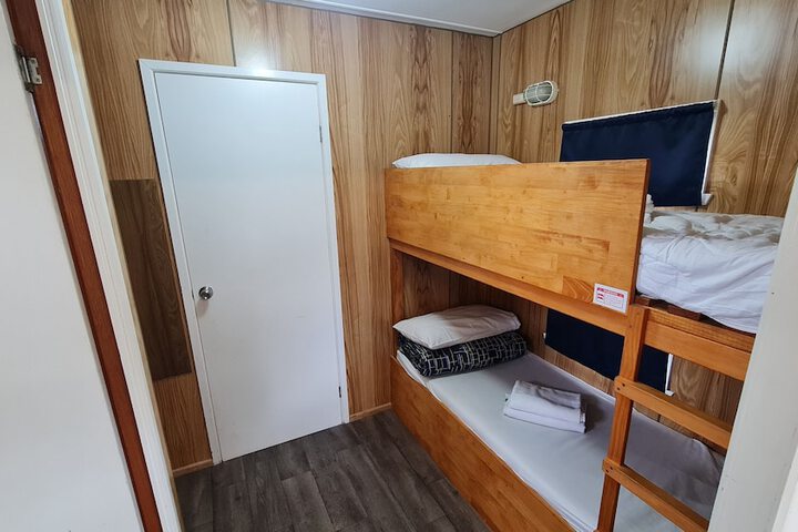 Room 18 of 64