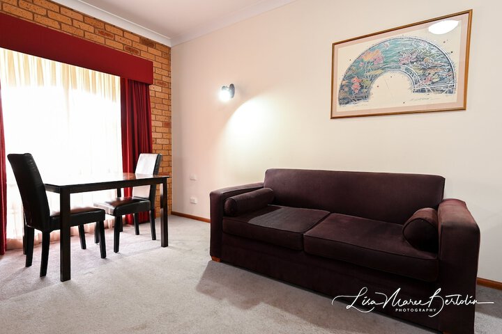 Room 19 of 32