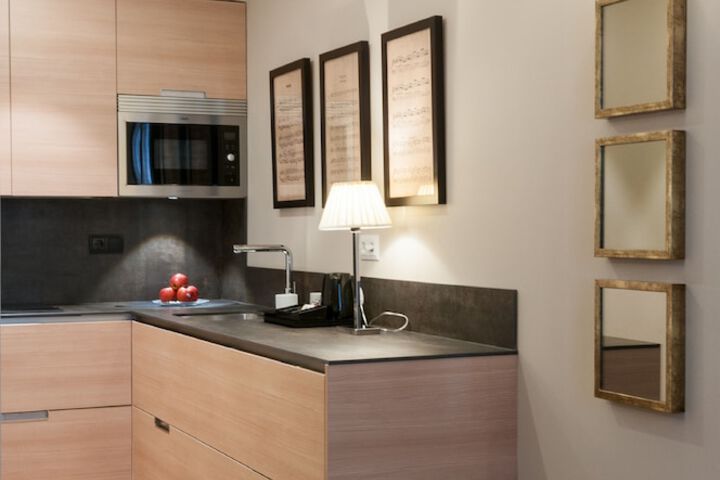 Private kitchenette