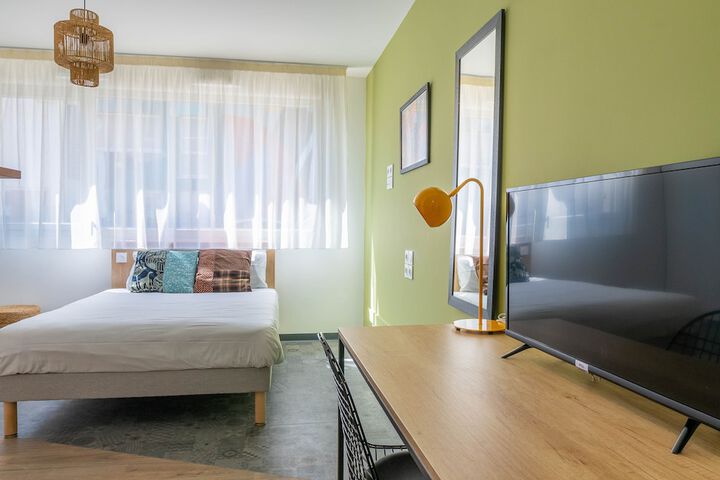 Room 15 of 41