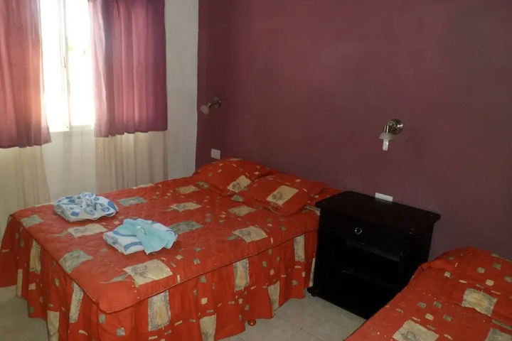 Room 2 of 8