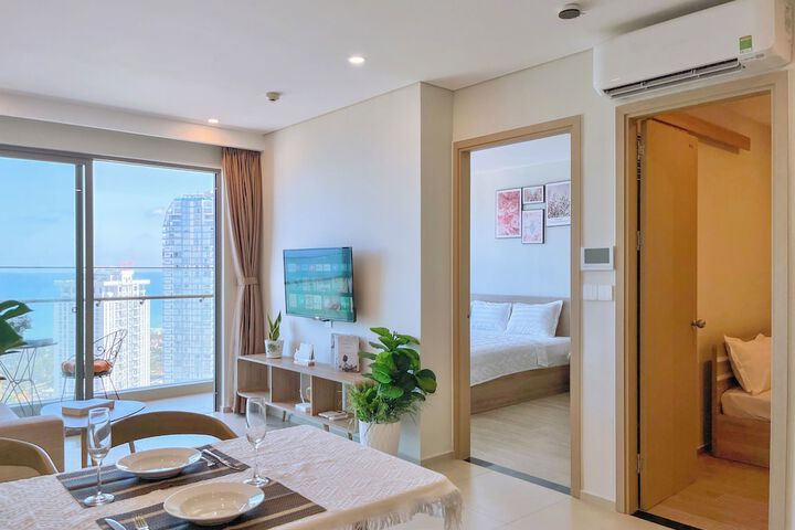 Room 57 of 299
