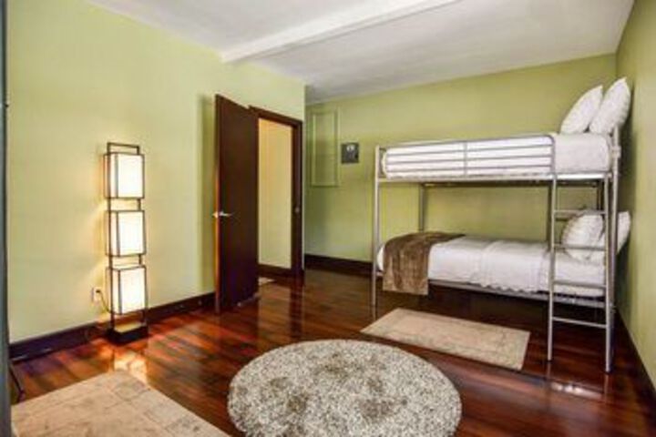 Room 19 of 41