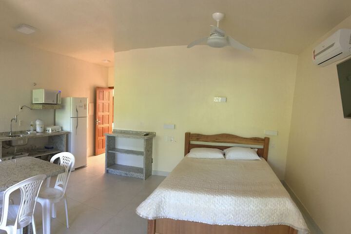 Room 7 of 72