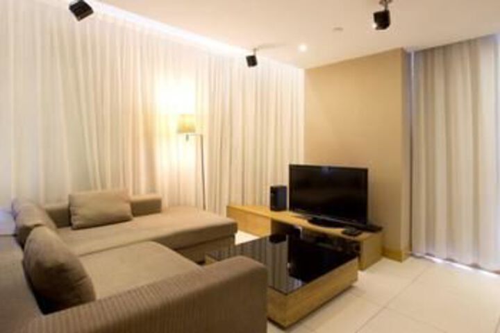 Room 48 of 53
