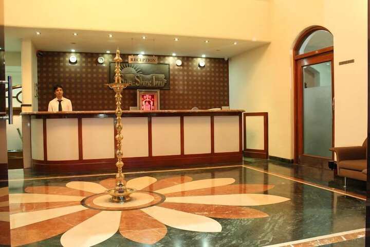 Hotel Interior 4 of 30