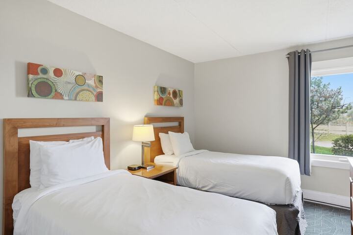 Room 122 of 457
