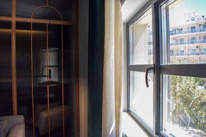 Room 8 of 24