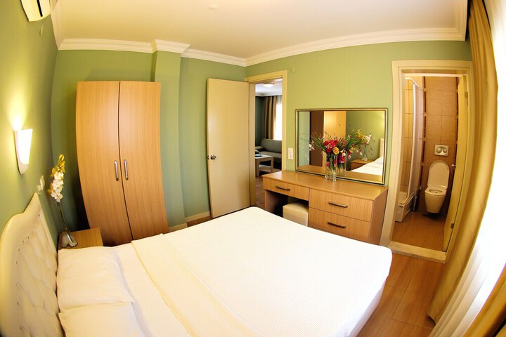 Room 17 of 56