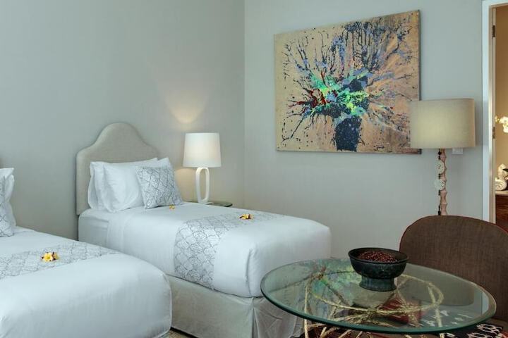 Room 19 of 37