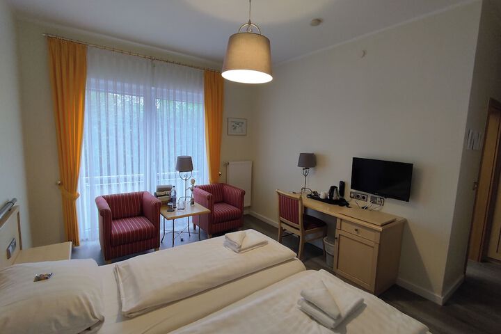 Room 30 of 67