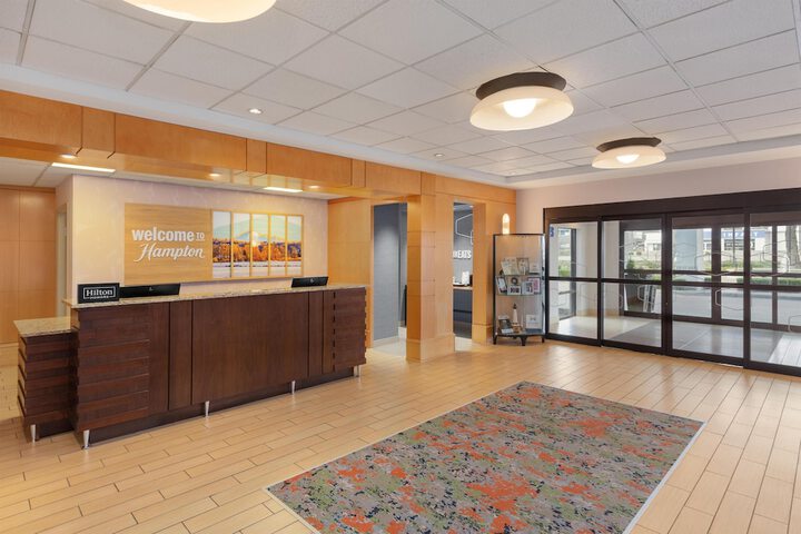 Guest Lobby