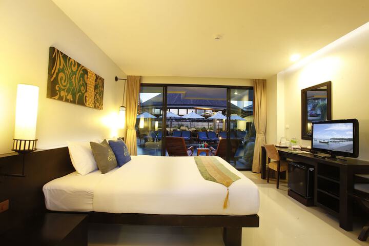 Room 5 of 59