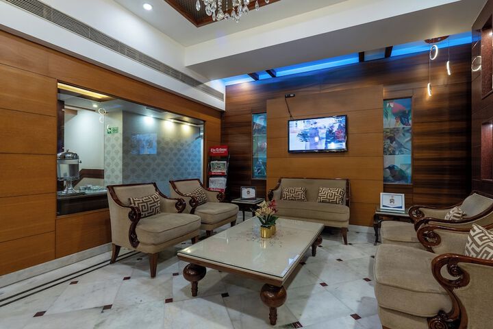 Hotel Lobby