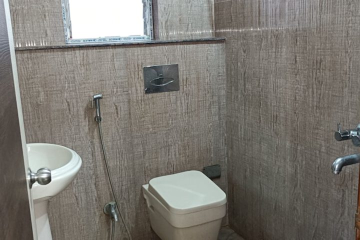 Room 23 of 40