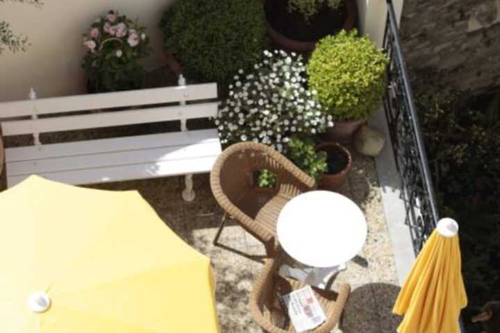 Terrace/Patio 50 of 56