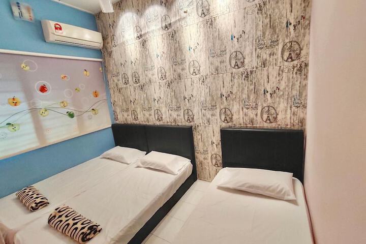 Room 16 of 21
