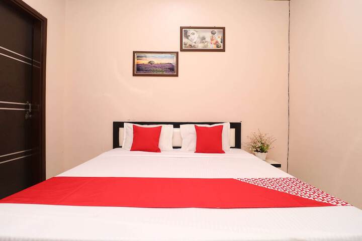 Room 21 of 25