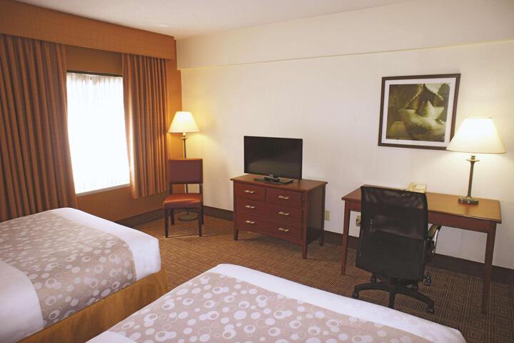 Queen Bed Partial View (6 of 6)