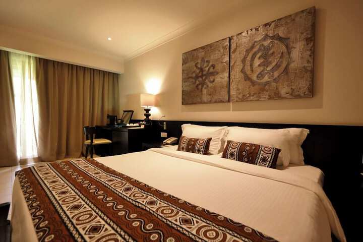 Room 46 of 261