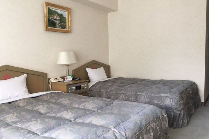 Room 13 of 58