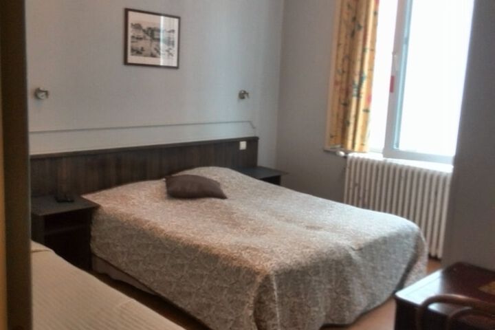 Room 4 of 19
