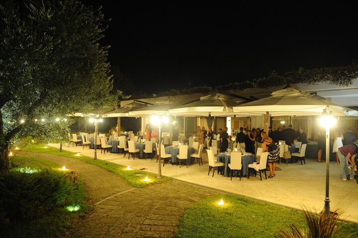 Dining Photos